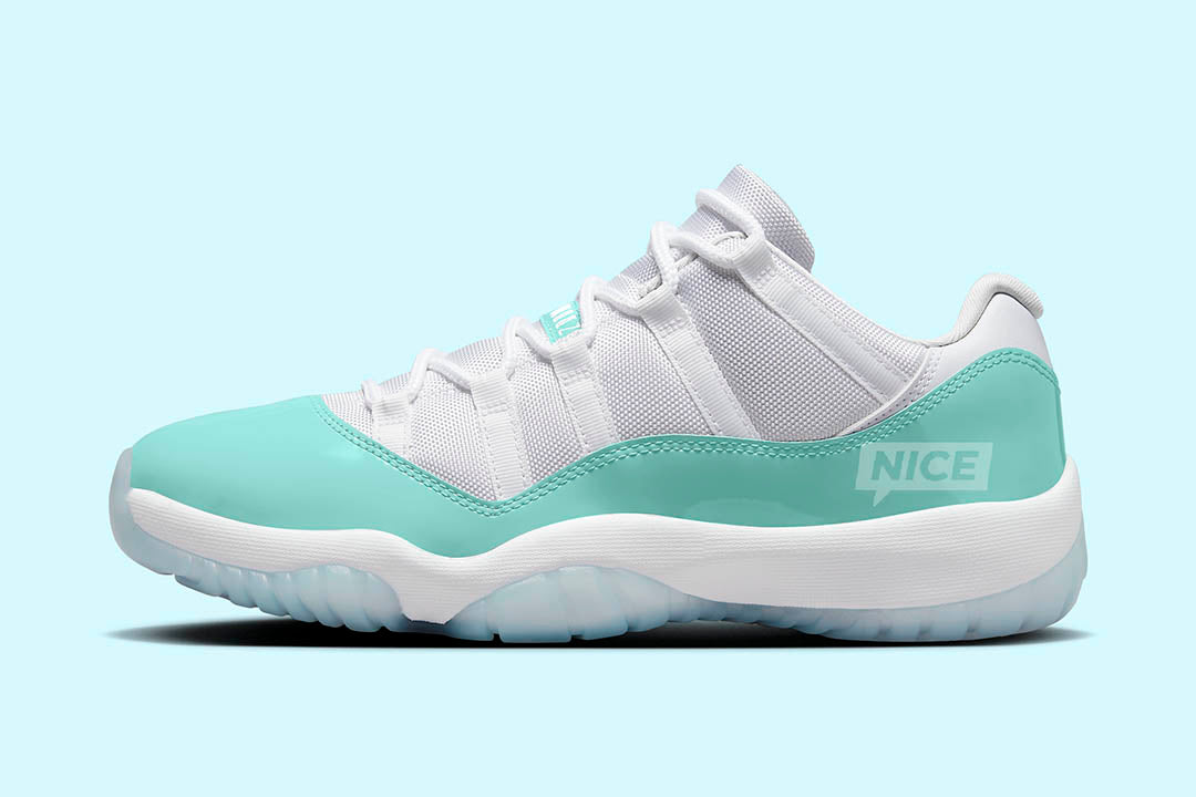 Air Jordan 11 Low "Igloo"