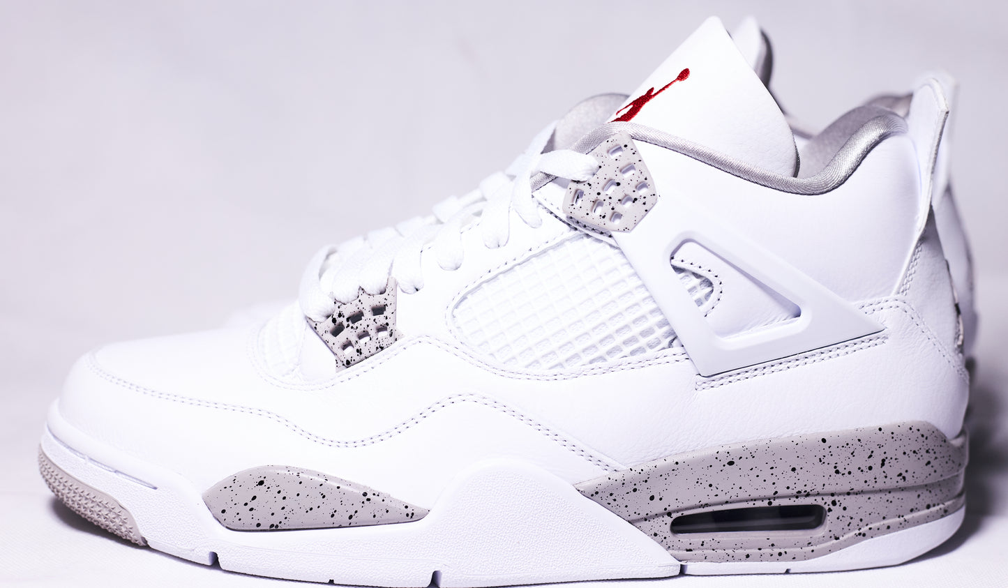 Air Jordan 4 Retro (White Oreo)