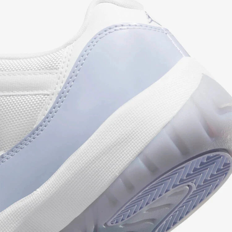Air Jordan 11 Low “Pure Violet”