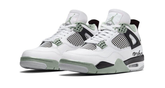 Air Jordan 4 WMNS "Seafoam"